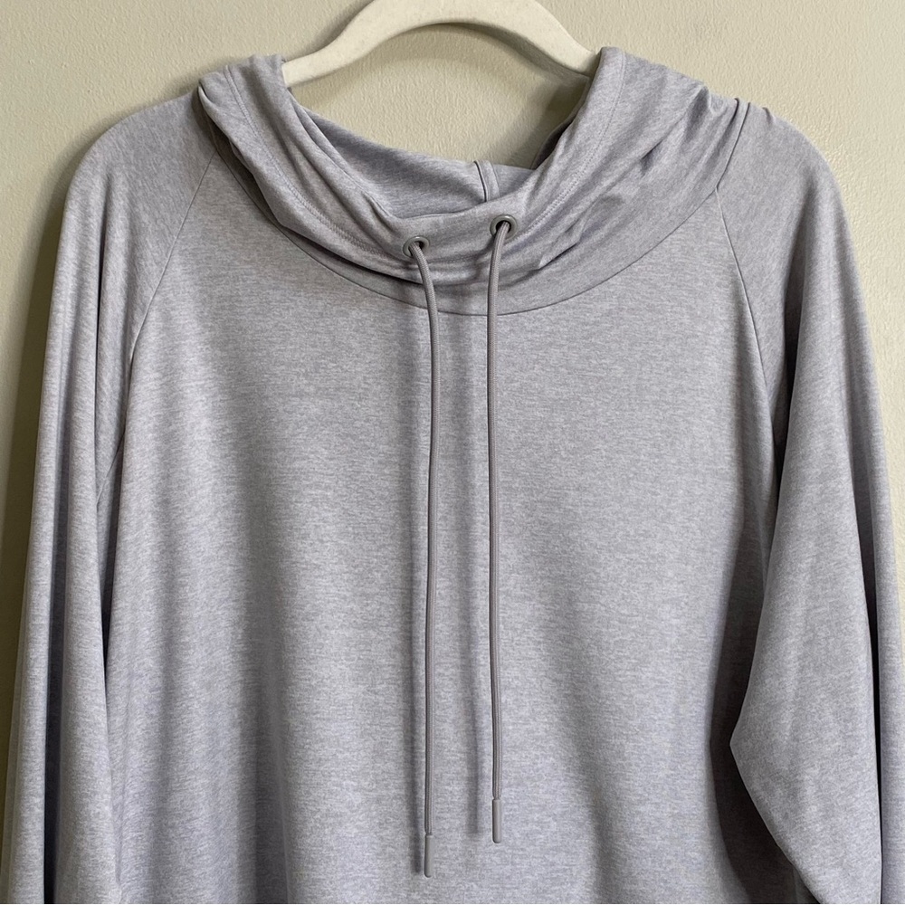 Athleta Light Heather Grey Uptempo Hoodie Size 1X - Picture 6 of 16